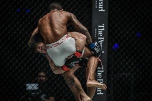 Silva Saruta takedown