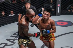 Rodtang Jitmuangnon elbow