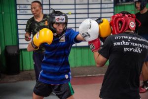 Wanheng Menayothin sparring