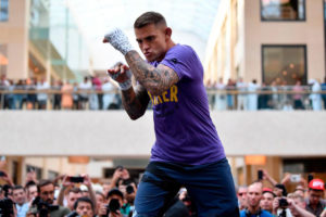 Dustin Poirier shadow boxing 300x200