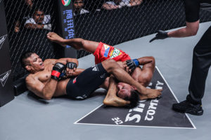 Bibiano Fernandes armbar