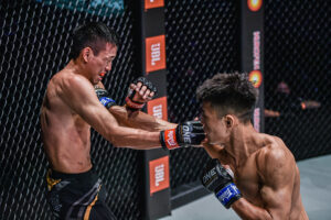 Tang Kai punches Keanu Subba 3