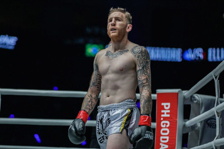 Elliot Compton hopes to a legend Asian MMA