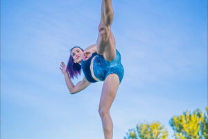 Miesha Tate training in preparation for her fight against Ketlen Vieira at UFC Vegas 43