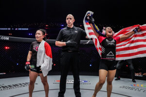 Jihin Radzuan beats Mei Yamaguchi 300x200