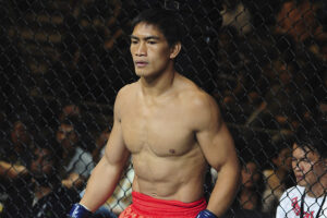 Eduard Folayang preparing to fight at ONE: 'Champion vs Champion' in Singapore